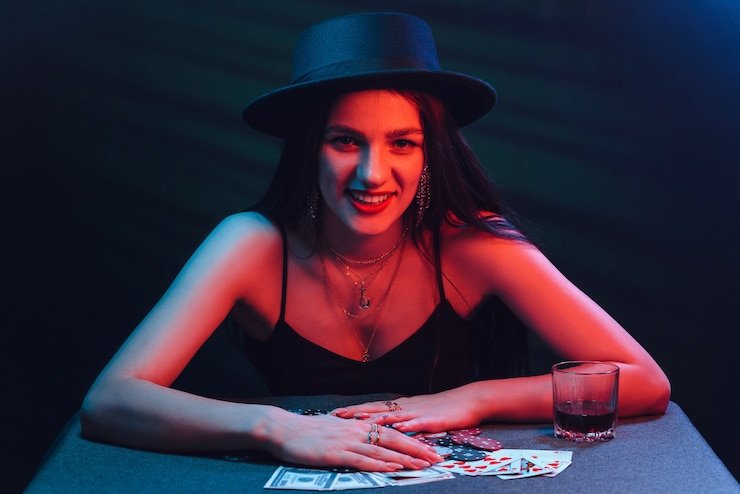 Pengingat status layanan dan privasi akun